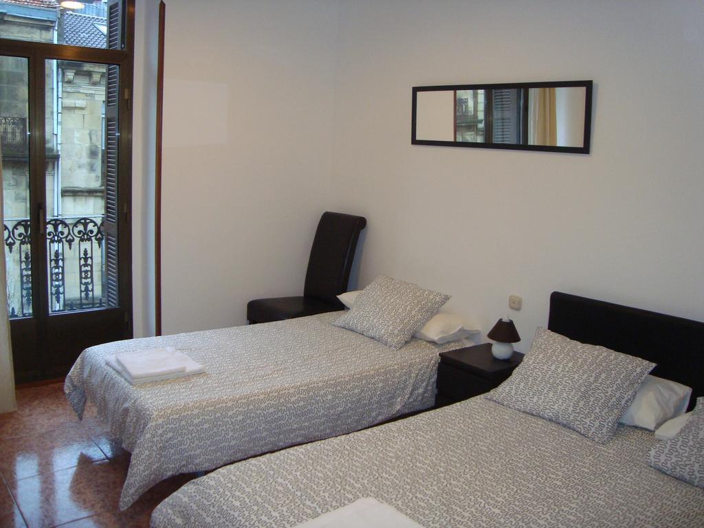 Pension Aristizabal San Sebastian Buitenkant foto