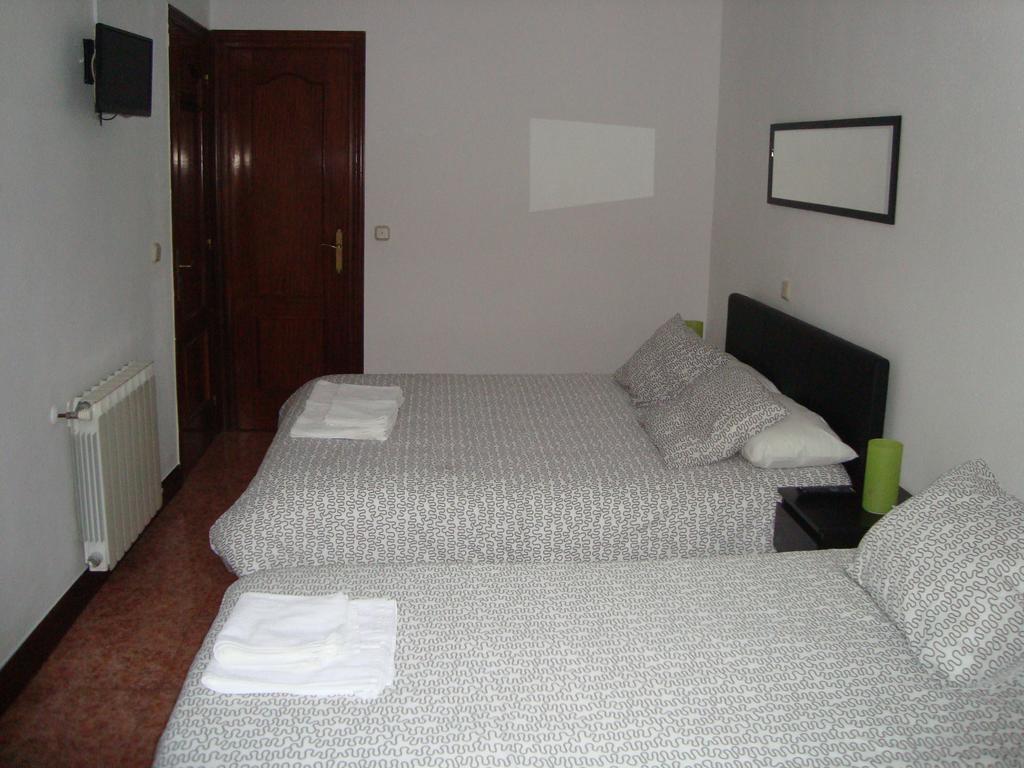 Pension Aristizabal San Sebastian Buitenkant foto