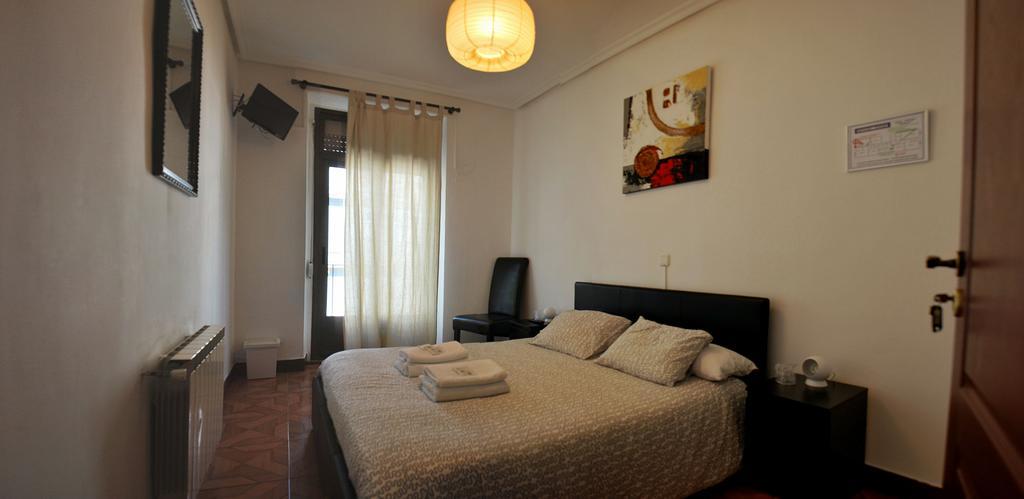 Pension Aristizabal San Sebastian Buitenkant foto